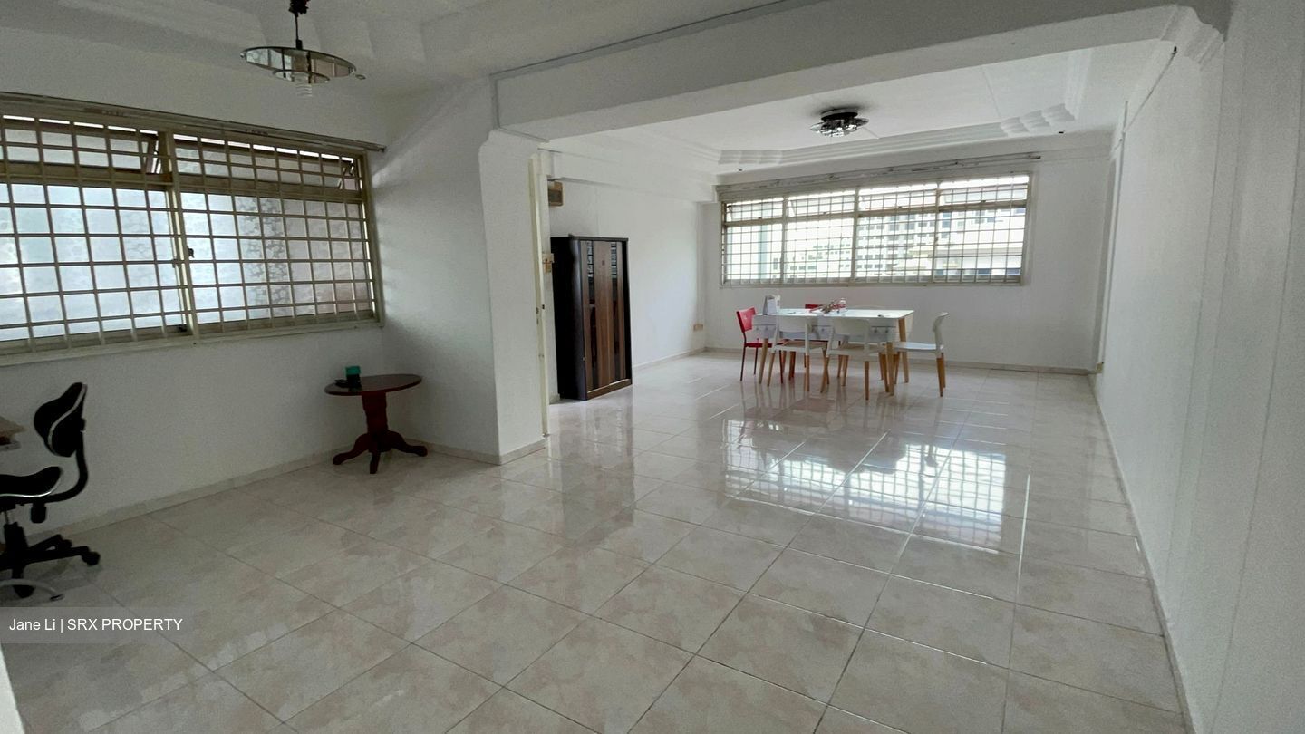 Choa Chu Kang North 6 (Choa Chu Kang), HDB 3 Rooms #368507001